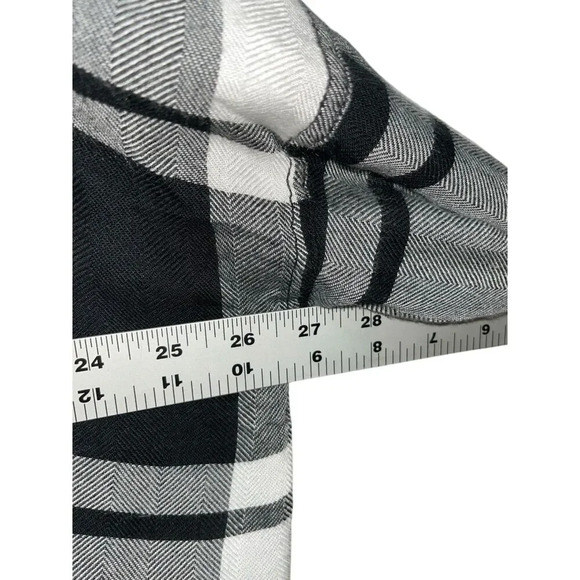 Free People Black White Plaid Rainy Day Oversized Tunic Top Size XS Button Down - Picture 7 of 11